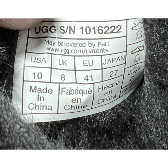 NEW UGG Classic Mini II Black Short Boot Size 10 - Picture 9 of 11